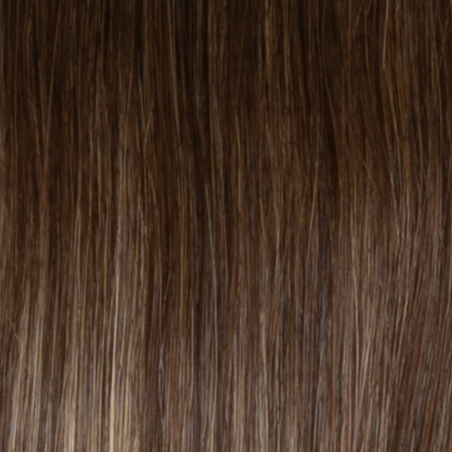 RH9/24SS | Shaded Café Latte | A rooted light blonde / light brown shade built around café latte. The darker root gives the color extra depth while the lengths show the lighter blended tones.