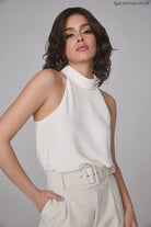 Rohan by Amore | HF Synthetic Lace Front Wig | Mono Top - Wig Studio 1