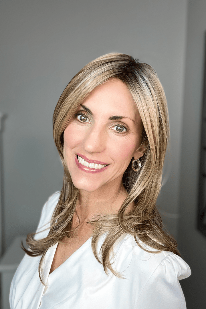 S110 Alexa Wig by WigPro | Heat Friendly Synthetic Hair | Average Cap - Wig Studio 1