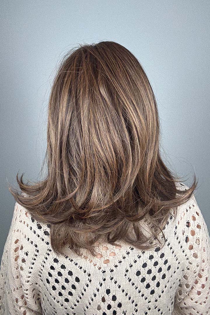 Showrunner by Raquel Welch | HF Synthetic Lace Front Wig | Mono Top - Wig Studio 1