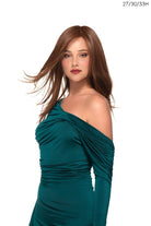 Sizzle | HF Synthetic Lace Front Wig | Mono Top - Wig Studio 1