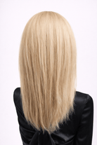 Brûlée | Natural ash blonde with highlights of golden blonde with a medium to dark ash brown root, creating a multi-dimensional and natural color that blends cool and warm tones.