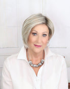 101F48T | Martini | Pearl White Front, Lt Natural Gold Brown w/ 75% Grey w/ Pearl White Tips, Lt Gold Brown Nape