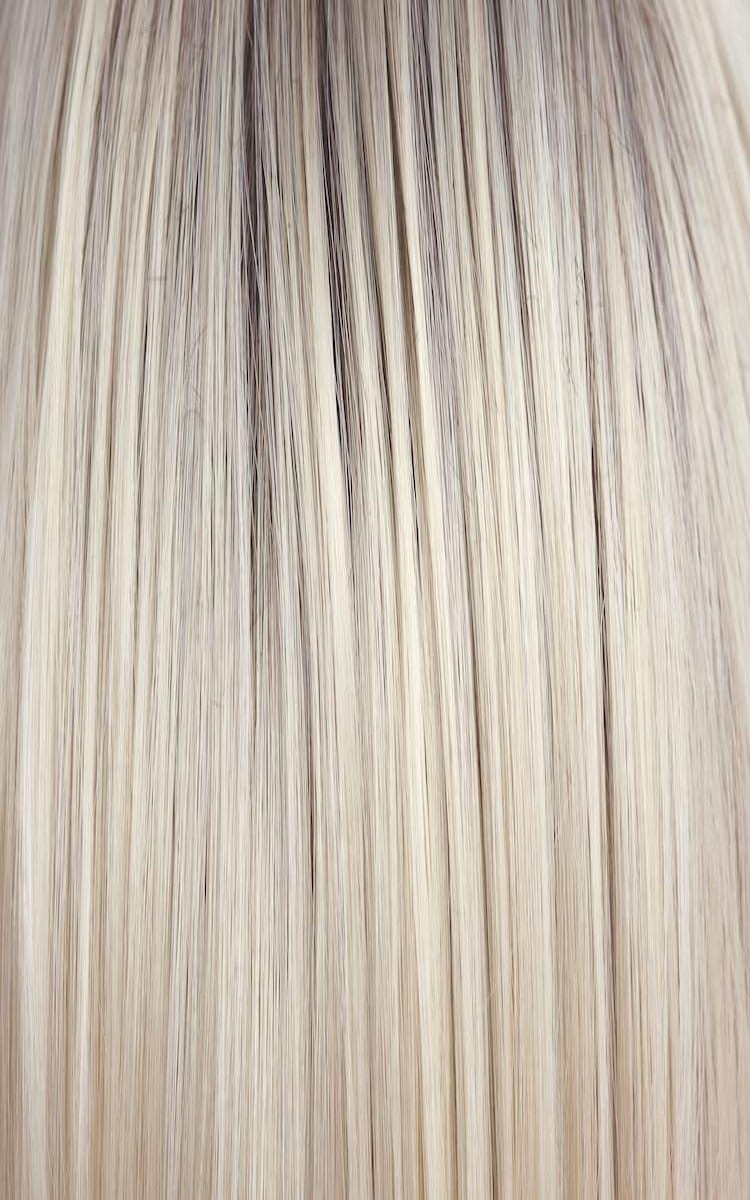 COCO CREAM | Dark Brown root that graduates to Bleached Pale Blonde