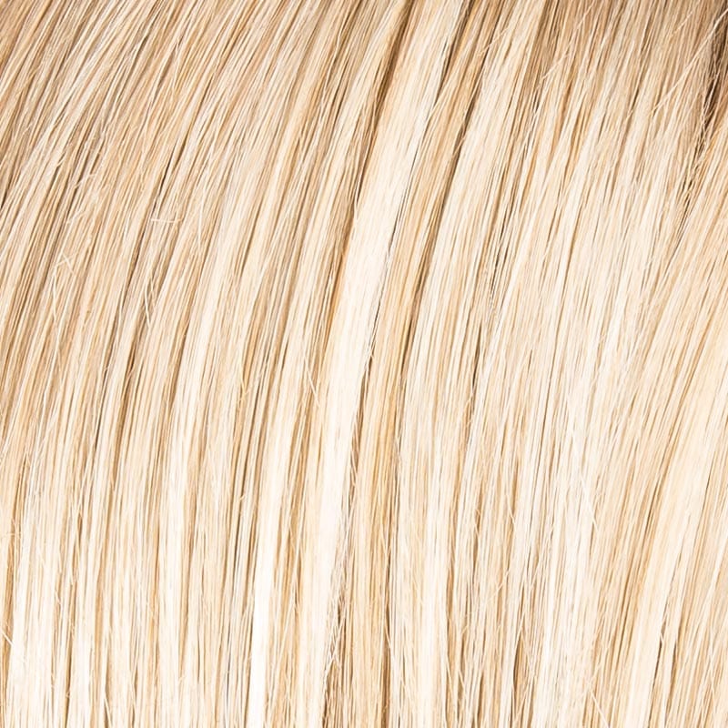 Champagne Mix | Med Beige Blonde, Medium Honey Blonde, and lightest blonde blend