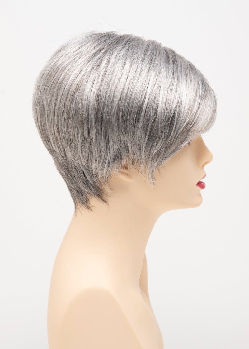 Medium Grey | Spicy salt & pepper grey blended with 50% walnut brown and 50% grey