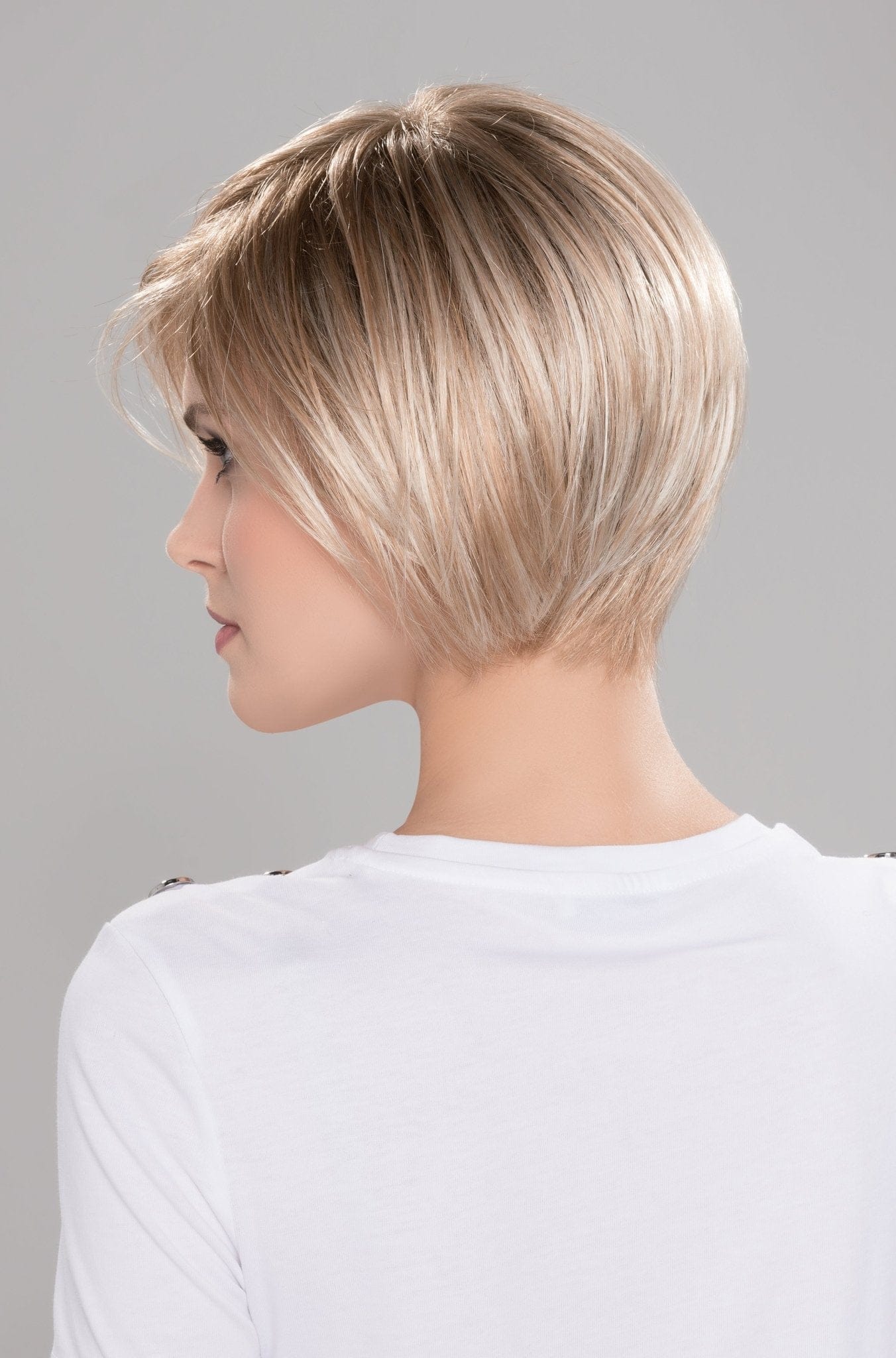 Amy Deluxe by Ellen Wille | Synthetic Lace Front Wig | Mono Top - Wig Studio 1
