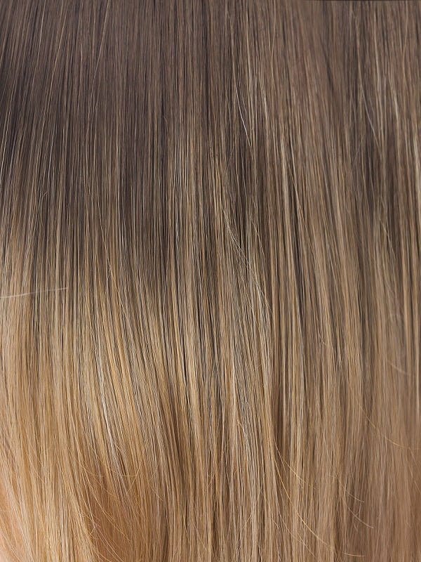 BANANA SPLIT LR | The base is a slightly warmer brown that quickly shifts to a light golden blonde. I would best describe this color as a heavily rooted blonde