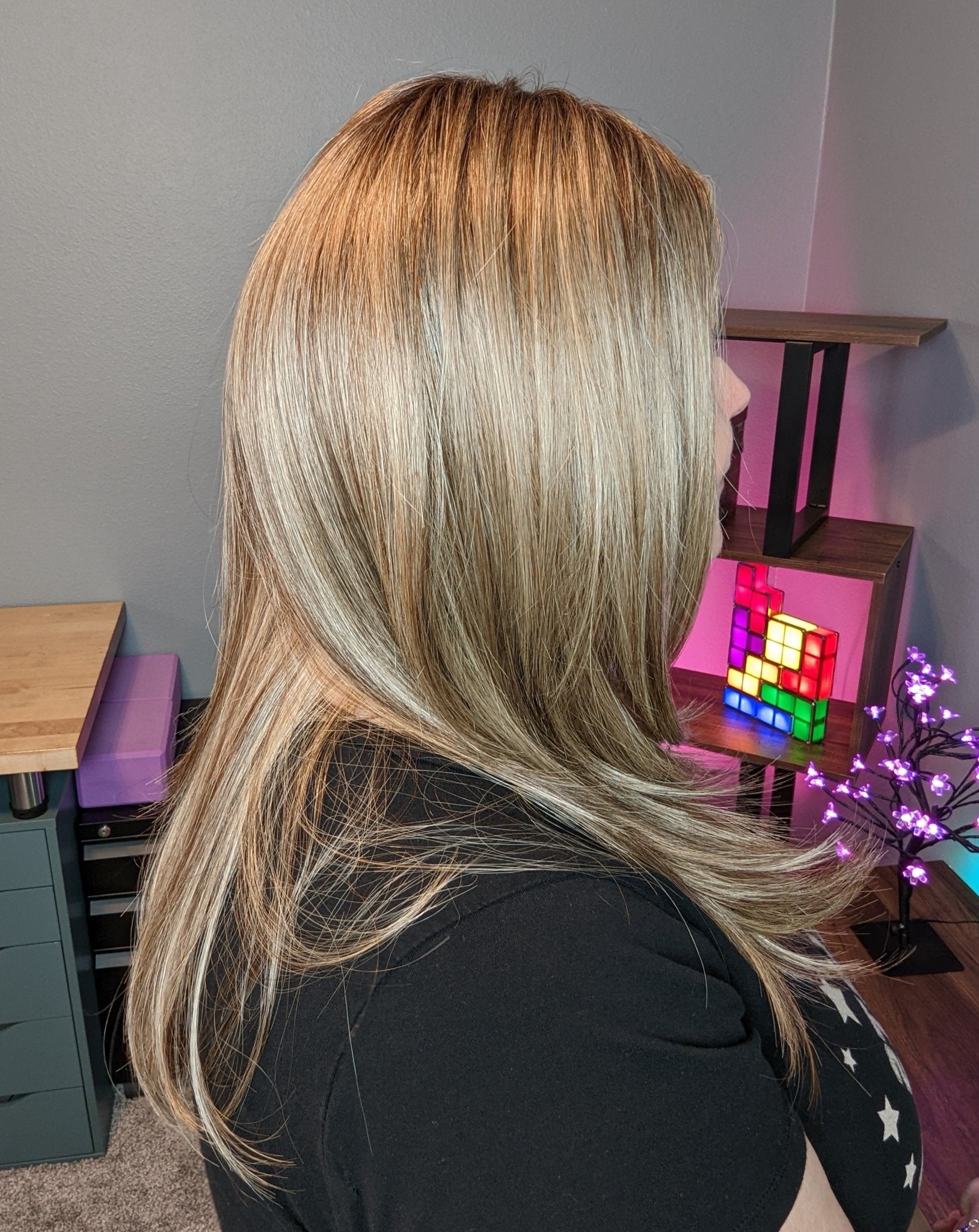 Dolce & Dolce 18 by Belle Tress | HF Synthetic Lace Front Wig | Mono Part - Wig Studio 1