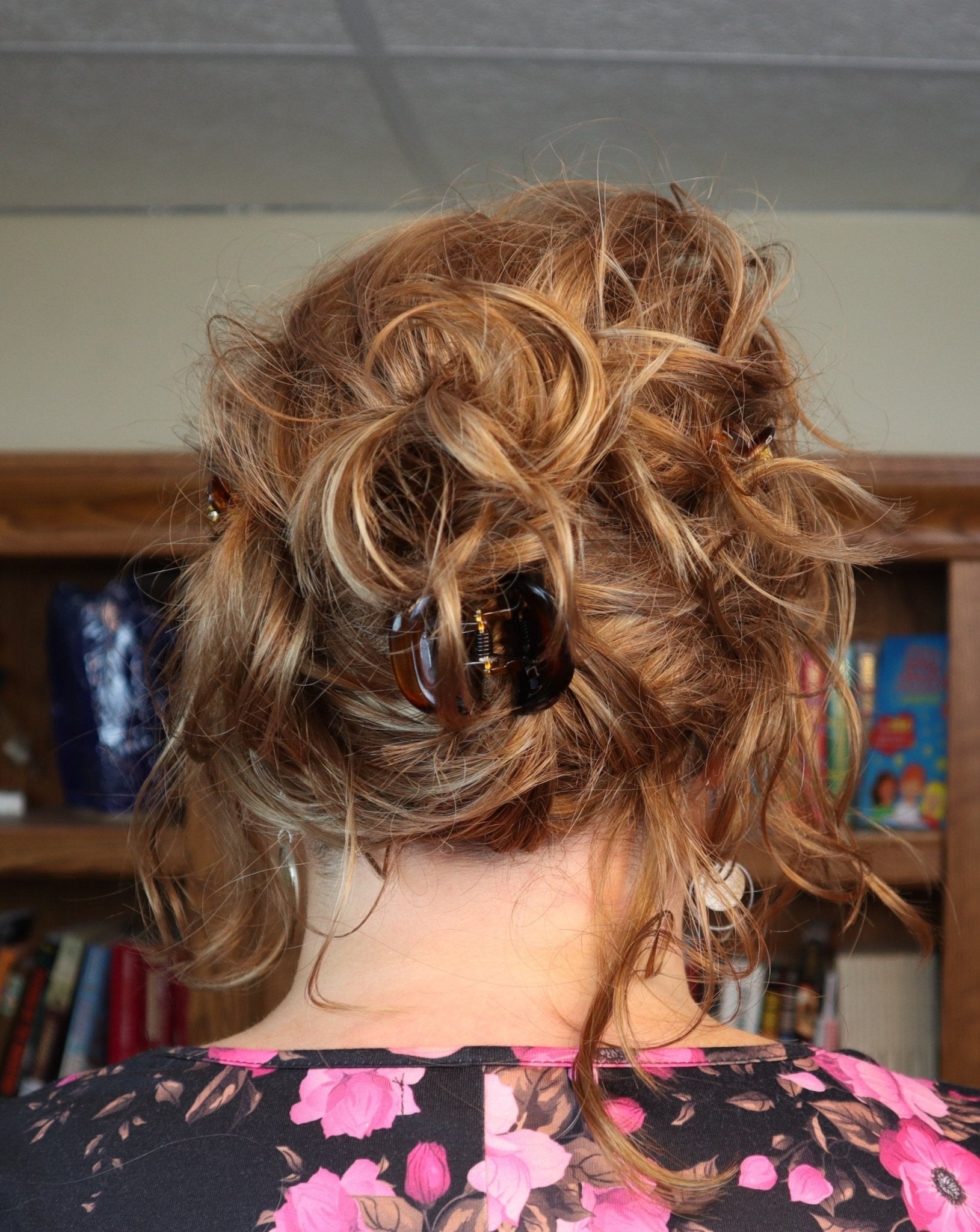 Felicia Synthetic Wig by Henry Margu | Basic Cap - Wig Studio 1