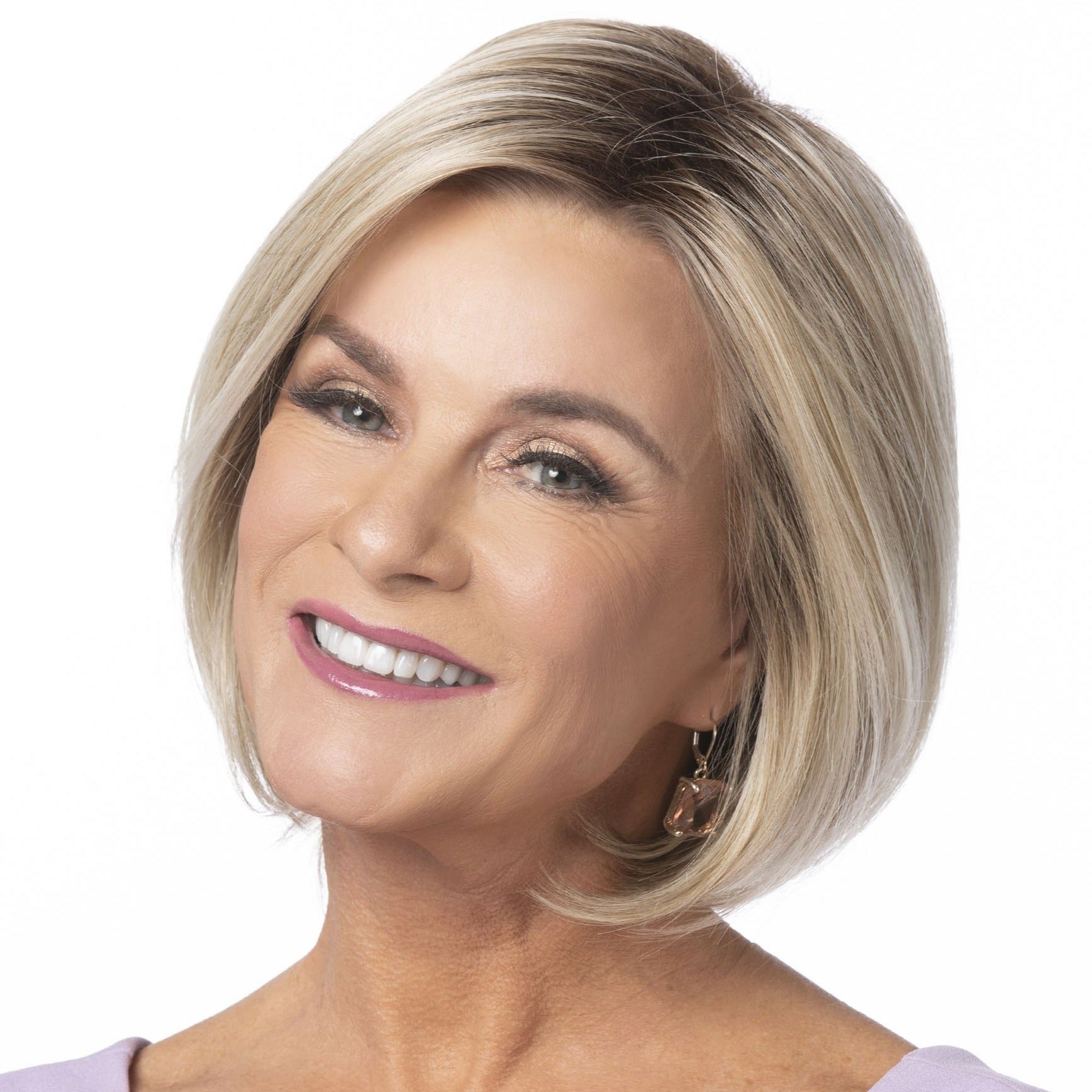 Finishing Touch Large | HF Synthetic Wig | Basic Cap - Wig Studio 1