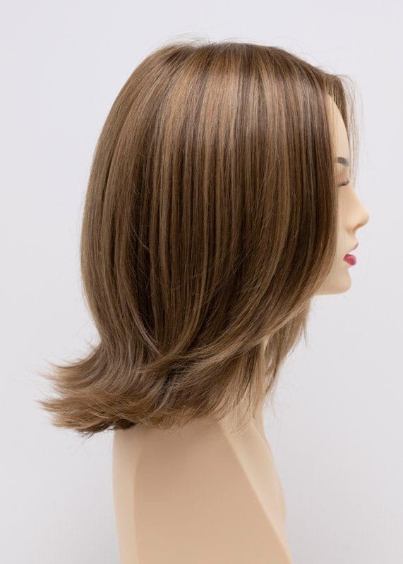 Toasted Sesame | Chocolate brown roots with a toasted brown and wheat blonde blend