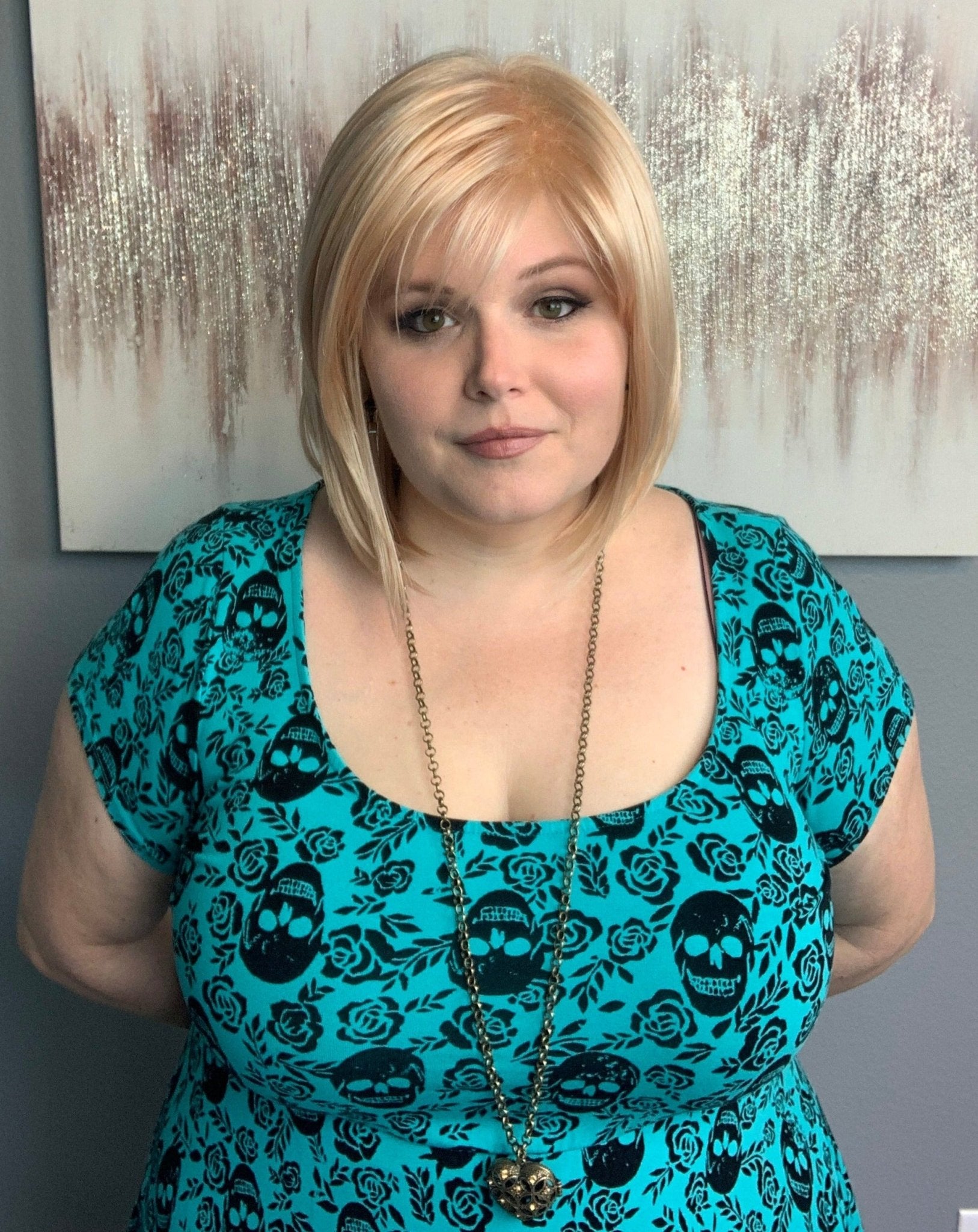 Open Box | Alva Synthetic Wig by Noriko | Basic Cap | Chocolate Frost - R - Wig Studio 1