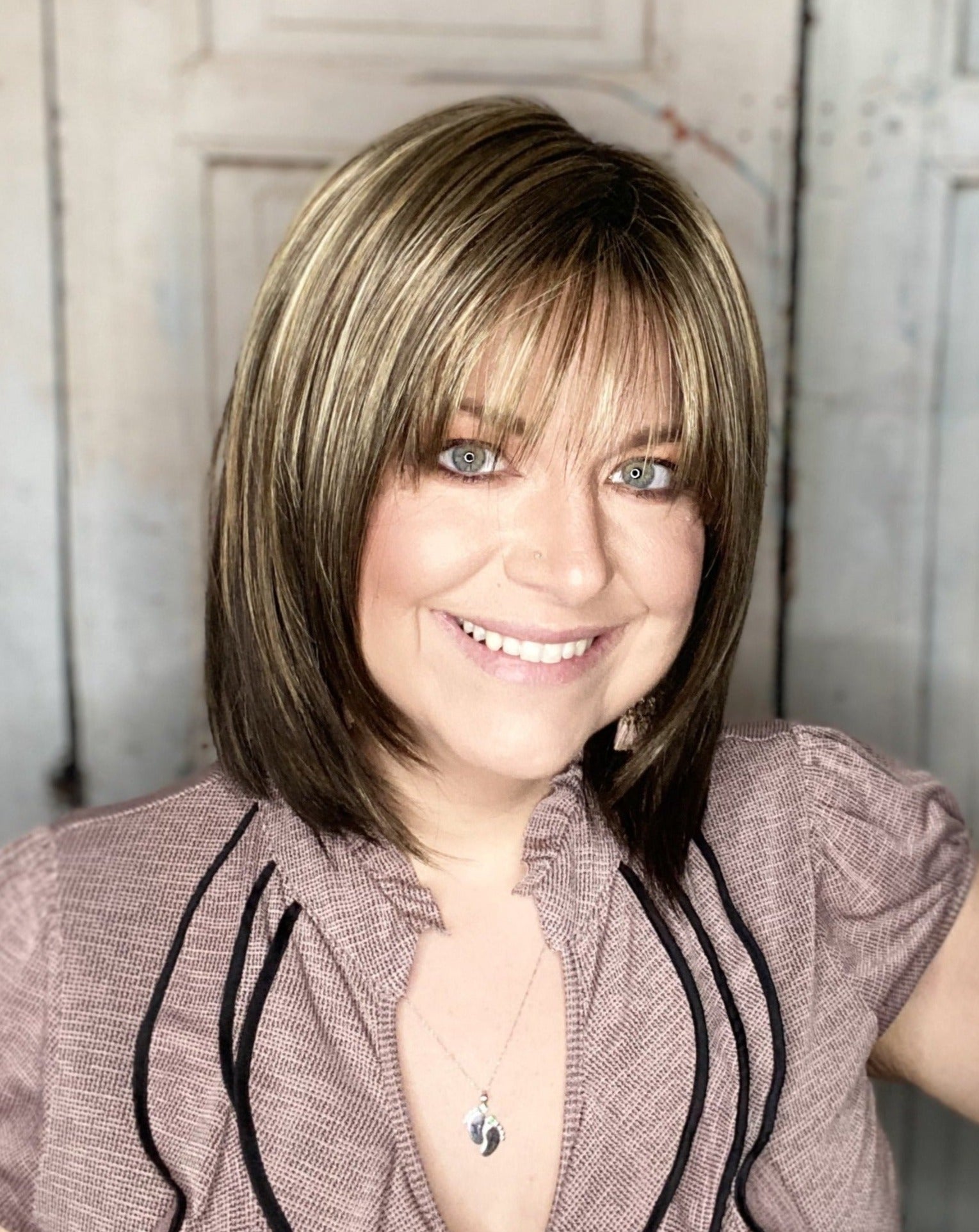 Open Box | Alva Synthetic Wig by Noriko | Basic Cap | Chocolate Frost - R - Wig Studio 1