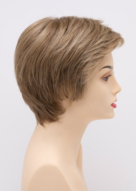 Ginger Cream | A dark beige blonde underneath topped for that “cool” look with an iced blonde