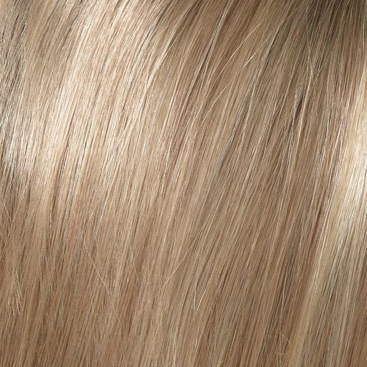 Sparkling Champagne | Chocolate brown roots with strawberry and soft golden blonde layered together