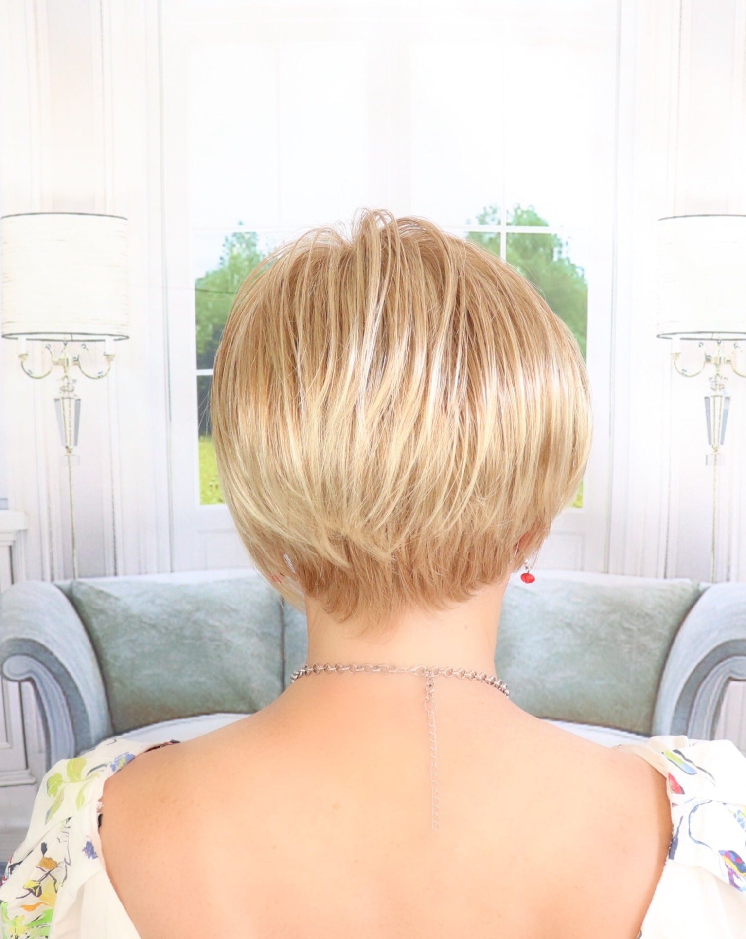 FS17/101S18 | Palm Springs Blonde | Light Ash Blonde with Pure White Natural Bold Highlights, Shaded with Dark Natural Ash Blonde