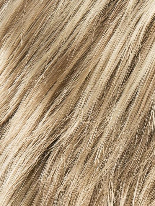 CHAMPAGNE ROOTED | Light Beige Blonde, Medium Honey Blonde, and Platinum Blonde blend with Dark Roots
