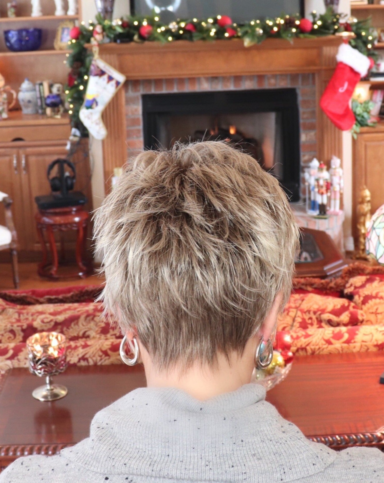 Sparkle by Raquel Welch | Synthetic Wig | Basic Cap - Wig Studio 1