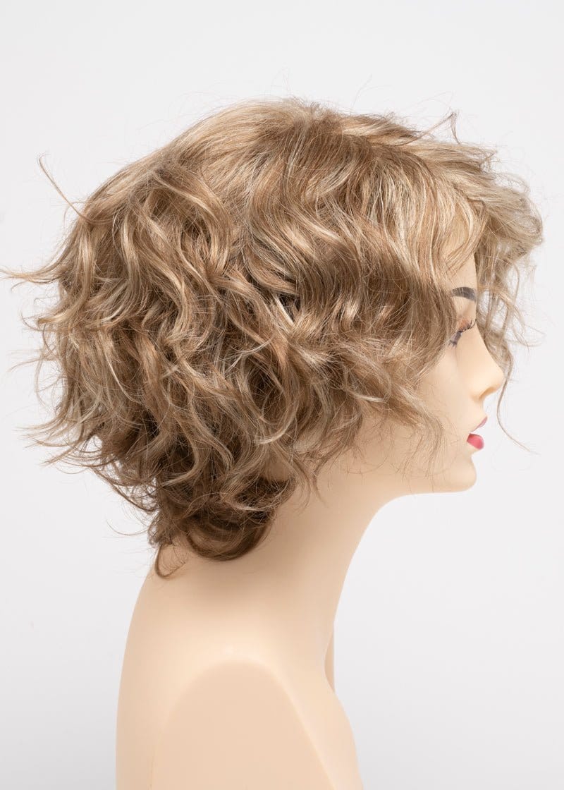 Dark Blonde | A warm honey blonde with soft low-lights and gentle high-lights blended in