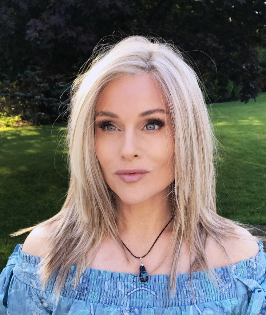 Well Played by Raquel Welch | HF Synthetic Lace Front Wig | Mono Part - Wig Studio 1