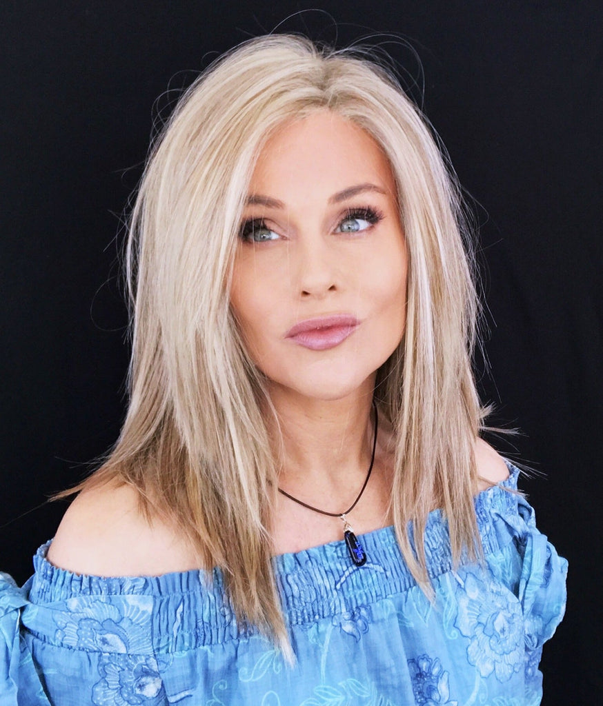 Well Played by Raquel Welch | HF Synthetic Lace Front Wig | Mono Part - Wig Studio 1